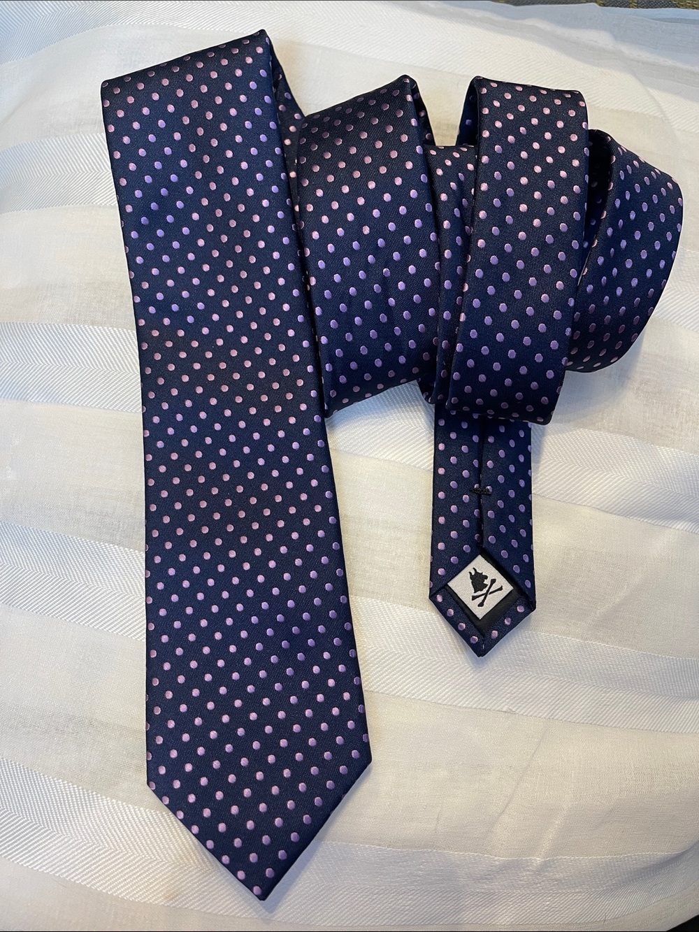 Navy Tie with Pink Polka Dots - Classic Men's Dress Tie